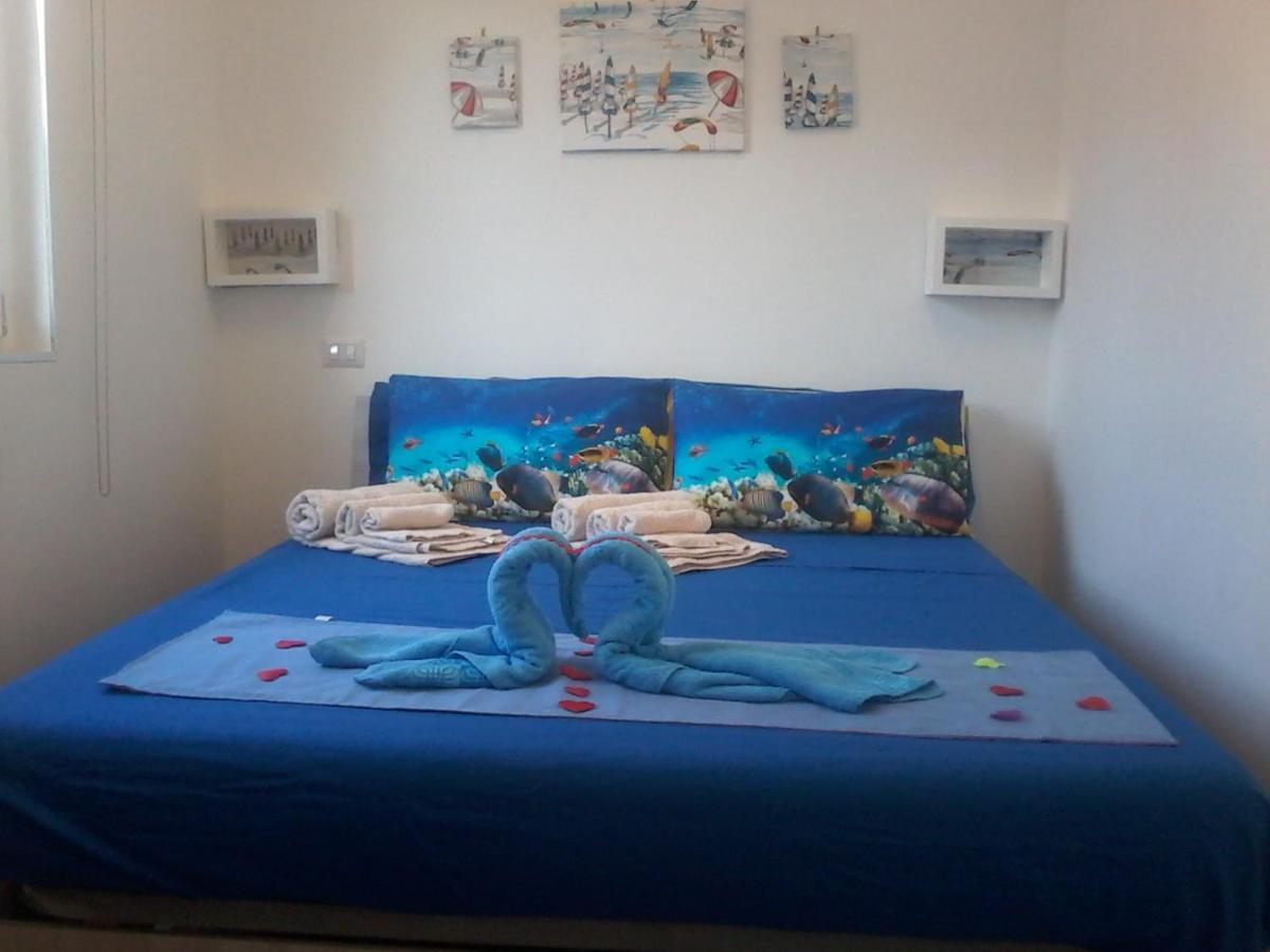 B&B Vista Mare โครโตเน ภายนอก รูปภาพ